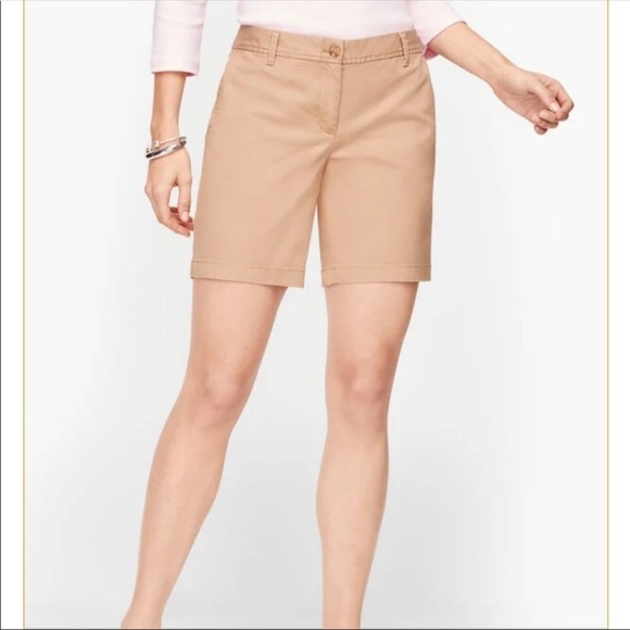 TALBOTS size 6 tan Bermuda khaki chino shorts - Picture 1 of 9